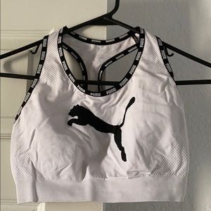 Sports bra